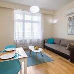 Królewska Apartments